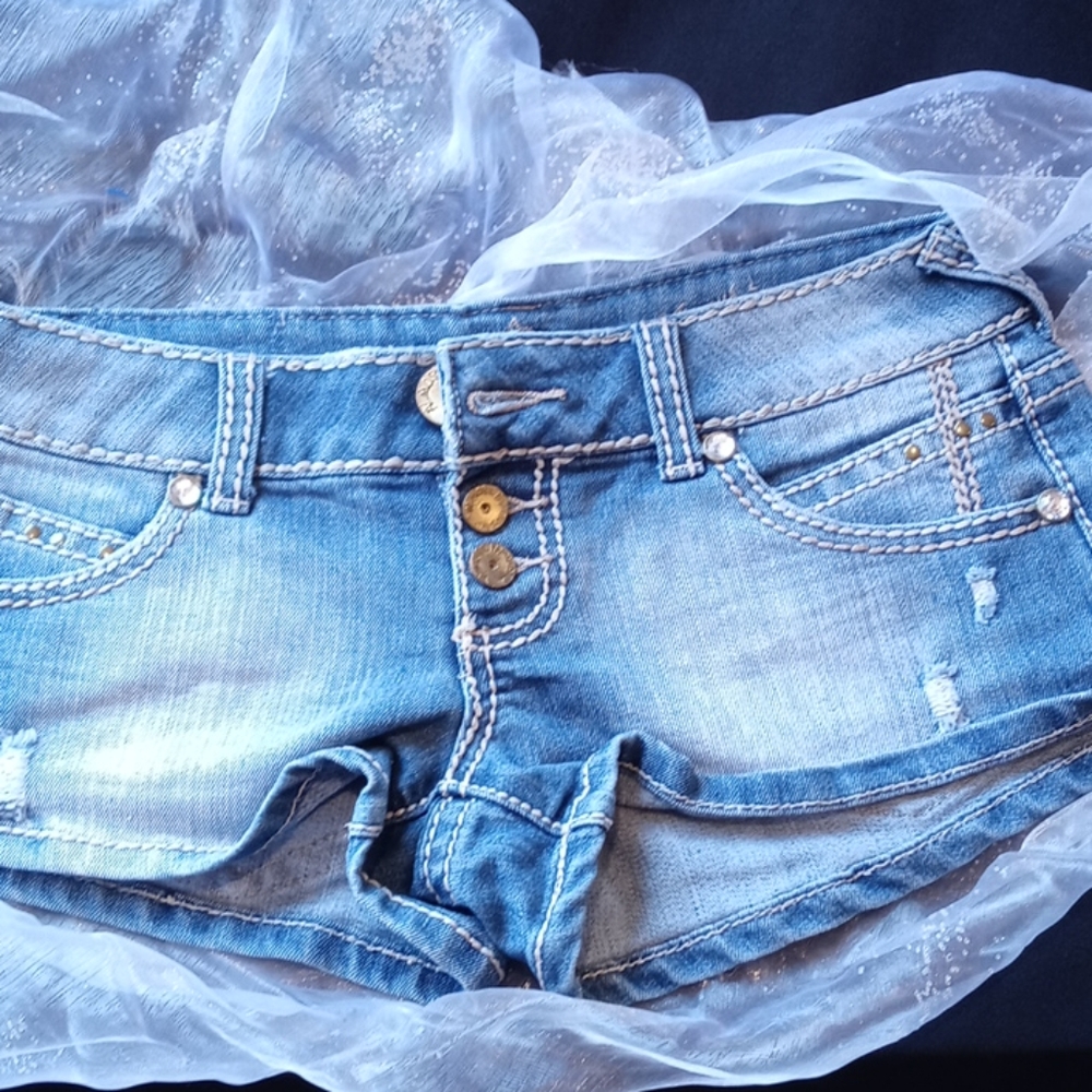 Almost Famous jean shorts